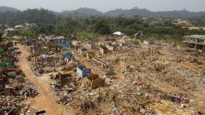 В Гане в результате ДТП был уничтожен небольшой городок