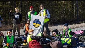 У Фінляндії активісти перекрили шлях потягу з вугіллям із РФ