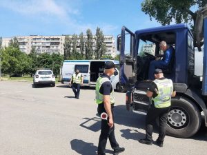 На Киевщине перевозчику выписали 51 тыс гривен штрафа за перегруз