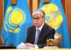 Президент Казахстану доручив створити умови для релокації компаній, що йдуть з РФ,