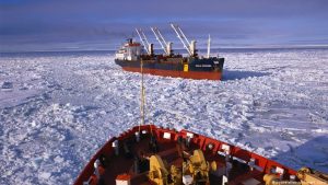 Климатологи прогнозируют, что судоходство РФ потеряет контроль в водах Арктики
