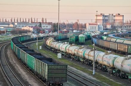 УЗ настаивает на повышении грузовых тарифов на 45% из-за финансового дефицита