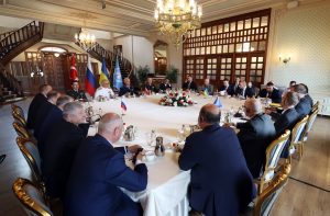 «Зернове питання»: про що домовилися Україна, РФ та Туреччина на зустрічі у Стамбулі