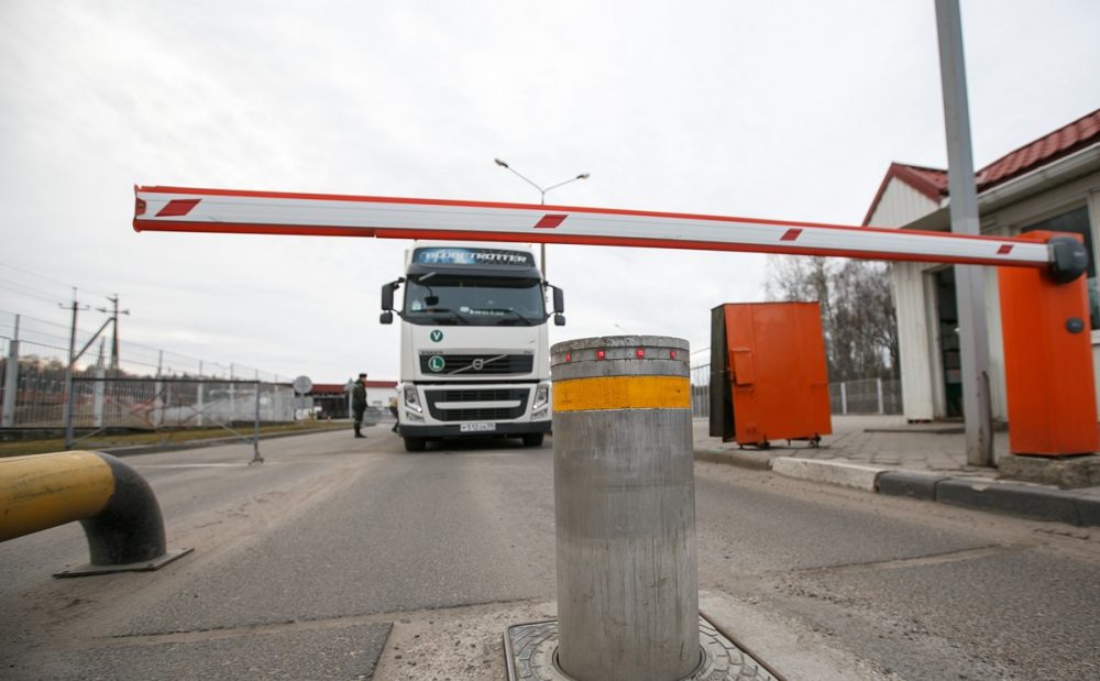 РБ намерена разрешить въезд перевозчикам из ЕС