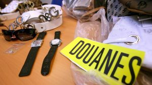Франция: водителю присудили за перевозку контрафакта штраф на несколько миллионов евро