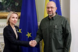 ЕИБ выделит средства на строительство автобана Краковец — Львов
