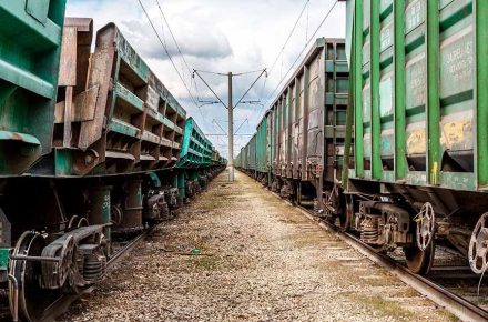 У РФ заговорили про критичну ситуацію в залізничних перевезеннях
