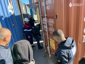 На Одесской таможне обнаружили более 130 контейнеров с нерастаможенным товаром