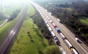 Польша: МВД ответило на запрос перевозчиков о действиях по уменьшению очередей грузовиков на украинско-польской границе