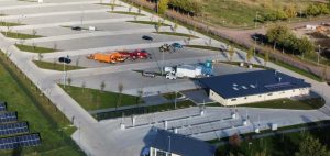 Німеччина: на трасі A9 почала роботу нова парковка для вантажівок, що охороняється.
