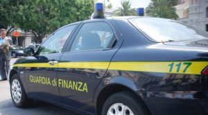 Италия: водители помогали бандитам обворовывать грузовики