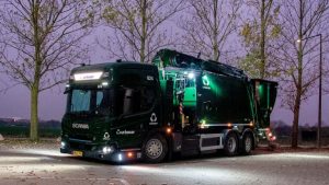 У Данії розпочав роботу перший повністю електричний автокран для збору сміття на базі Scania