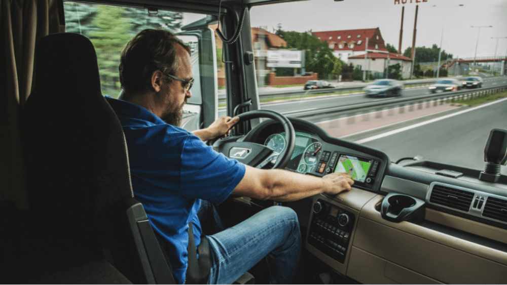 Литва: більшість дозволів на роботу для іноземців видано у транспортній сфері