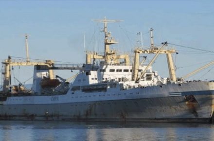 В Испании арестовали два украинских судна, которые хотели передать РФ