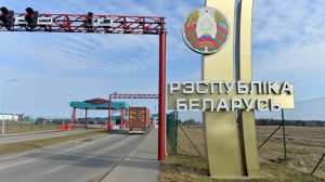 Уряд РБ: польським вантажним автомобілям та тягачам обмежать в'їзд на територію Білорусі