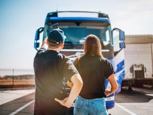 Регіони Італії та Іспанії субсидують отримання професійних прав водія