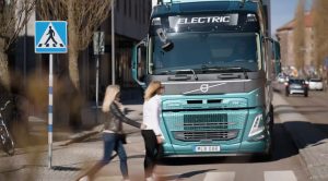 Volvo Trucks запускает новые системы безопасности