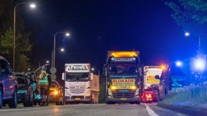Дания: водители протестуют против изменения формы оплаты за проезд для грузовиков