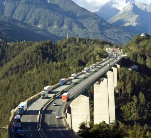 Італія подає позов на Австрію до Європейського суду через блокування на перевалі Бреннер