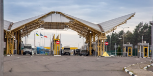 Украинские аграрии в ответ на действия польских фермеров планируют заблокировать въезд польских грузовиков в Украину