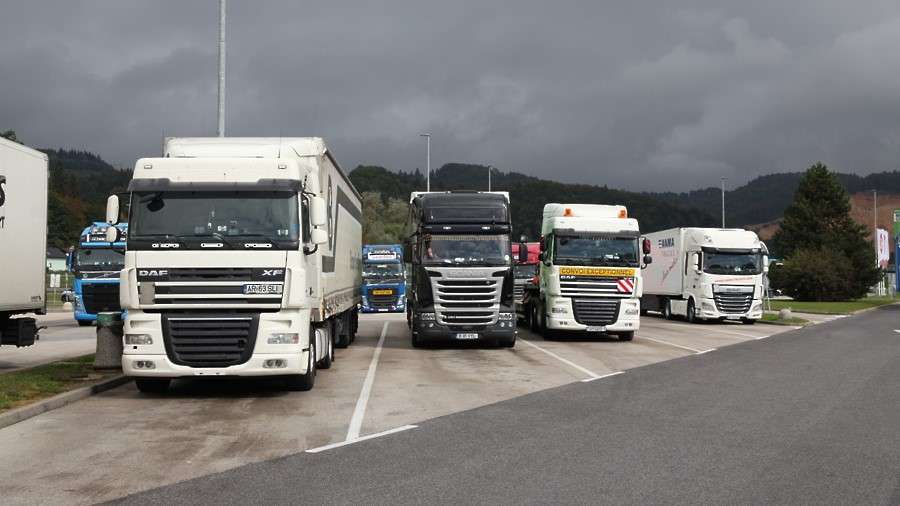 Великобритания: для модернизации парковок для грузовиков правительство будет выделять субсидии