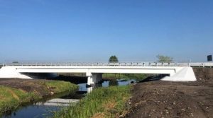 Завершился ремонт моста через реку Болотня на дороге Р-15