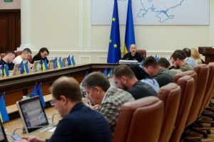 Денис Шмигаль назвав три основні кроки для покращення роботи українсько-європейського кордону