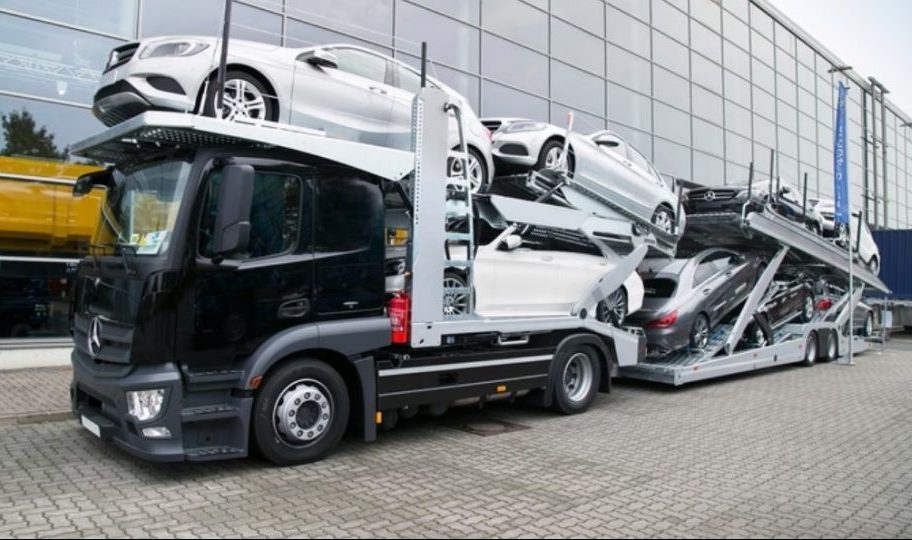 Німеччина: Mercedes-Benz не готовий компенсувати перевізникам мита за проїзд