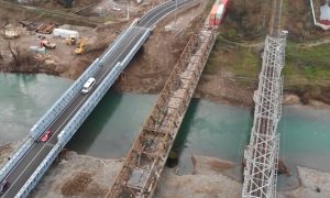 Для транспорта открыт мост через реку Тересва