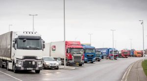 Дания выиграла дело относительно 25-часового правила парковки грузовиков