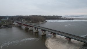 Мост через реку Сула открыли для транспорта