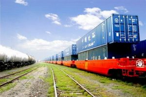 Експерти: обсяг залізничних перевезень Новим Шовковим шляхом скоротиться вдвічі