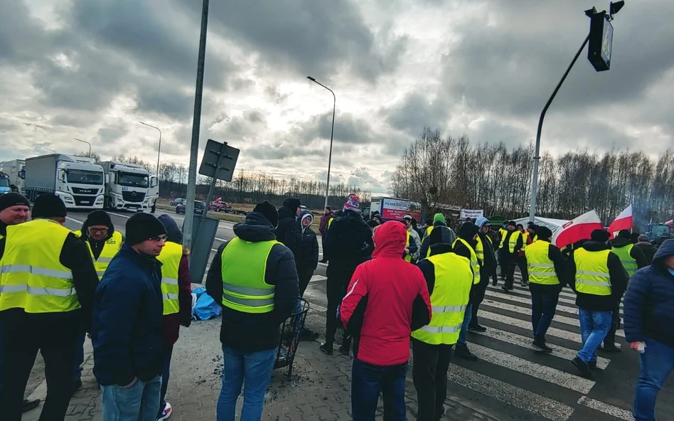 Польша: протестующие разблокировали ПП Медика, вопрос - надолго ли?