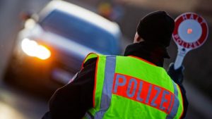 Германия: правоохранители борются с кражами из грузовиков с помощью листовок