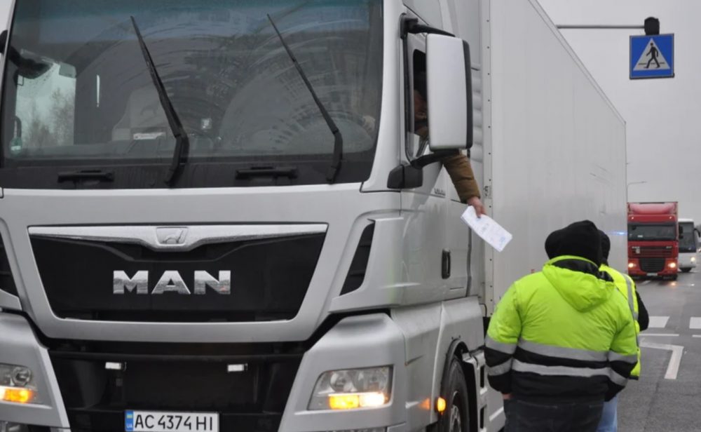 Польща: перевізники незадоволені роботою ITD, яка мало перевіряє іноземні вантажівки