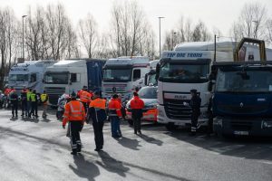 Крупная проверка транспорта в Бельгии: на 215 грузовиков пришлось 180 нарушений