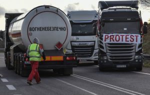 Польские фермеры заблокировали пять ПП на границе с Украиной