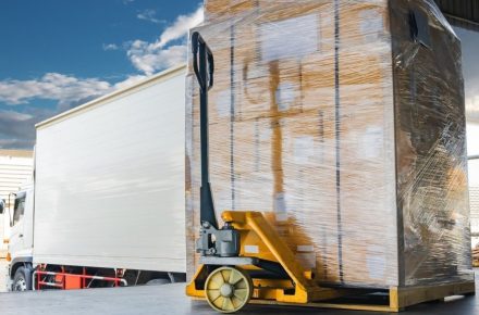 Італія: пояснення порядку компенсації за очікування завантаження та розвантаження