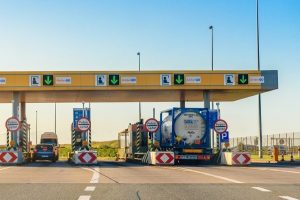 У Польщі анонсують можливе збільшення плати за проїзд вантажівок