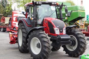 Франция: фермеры скептически относятся к уступкам властей и продолжают блокировать трассу A9
