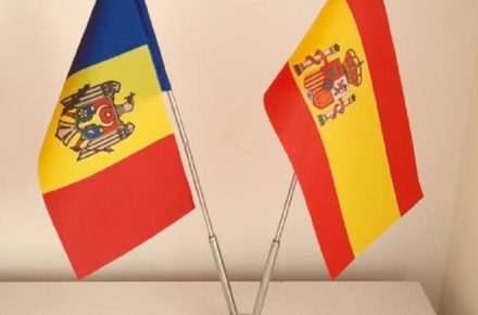 Испания подписла соглашение о признании профессиональных водительских прав с Модловой