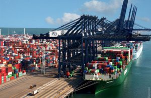 Ожидается возобновление морских контейнерных перевозок в Одесский порт