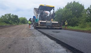 В Ивано-Франковской области ликвидировали ямы на 35 км дорог