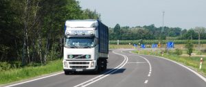 Польша: введены ограничения на движение грузового транспорта в дни праздников и выходные