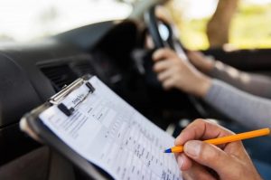 Испания: участились случаи мошенничества при сдаче квалификационного экзамена на профессионального водителя
