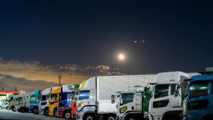 Германия: водители грузовиков могут воспользоваться новыми приложениями для парковки