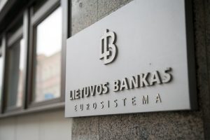 Литва: у перевізників виникла проблема з банківськими операціями