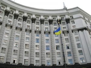 Уряд частково відновив бронювання військовозобов'язаних