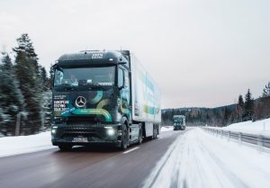 Mercedes-Benz Trucks провів випробування eActros 600 в реальних зимових умовах