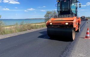 У Київській та Миколаївській областях відбувається ремонт доріг